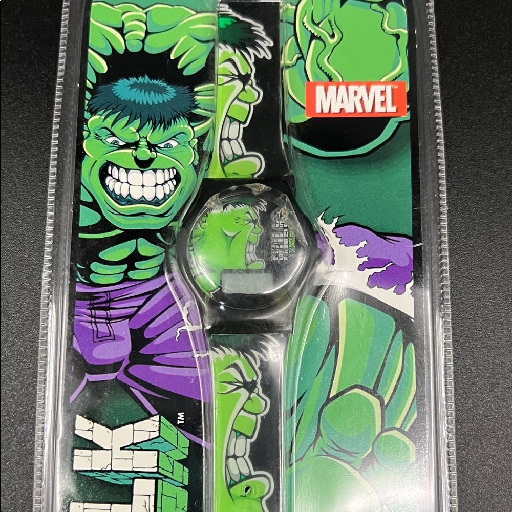 Marvel Hulk Graphic Watch - Green & Purple